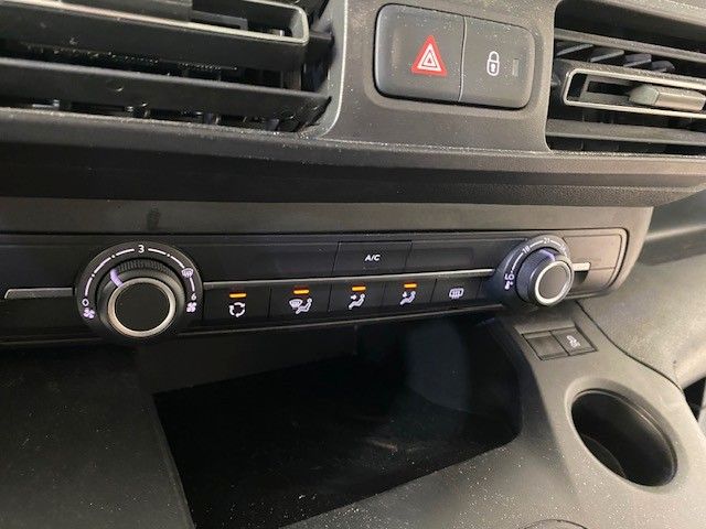 Fahrzeugabbildung Citroën Berlingo 1.2T Live M  2xSCHIEBETÜR/SPURASSISTENT