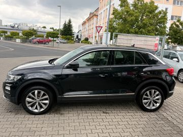 Volkswagen T-Roc - 4