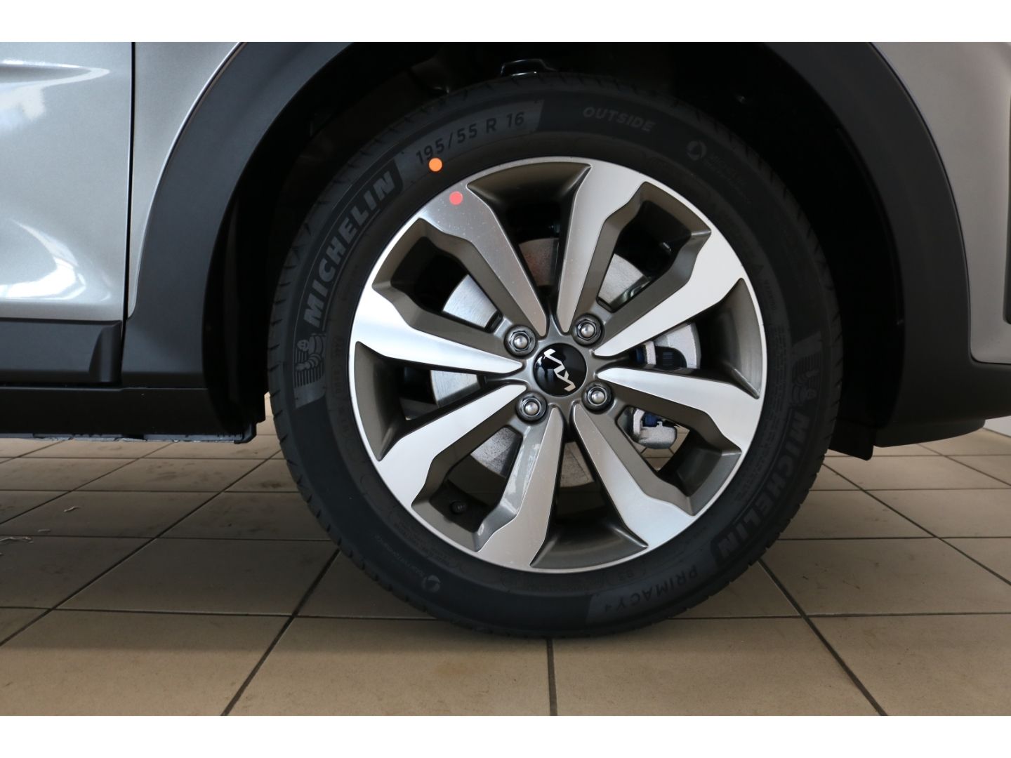 Fahrzeugabbildung Kia Stonic Vision 1.2 Kamera/PDC/SHZ/Navi/Alu