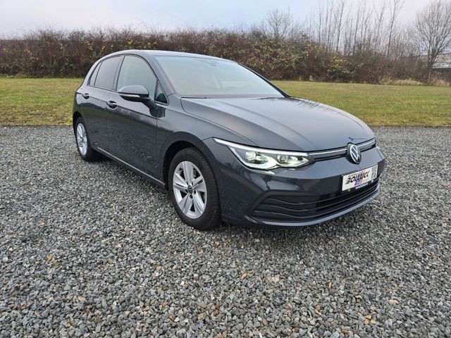 Volkswagen Golf VIII Lim. Life 1.5 TSI 96kW 6-Gang LED*Navi