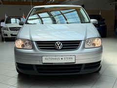 VW Touran Conceptline|7-Sitzer|SHZ|PDC|Klimaanlage VW Touran Conceptline|7-Sitzer|SHZ|PDC|Klimaanlage