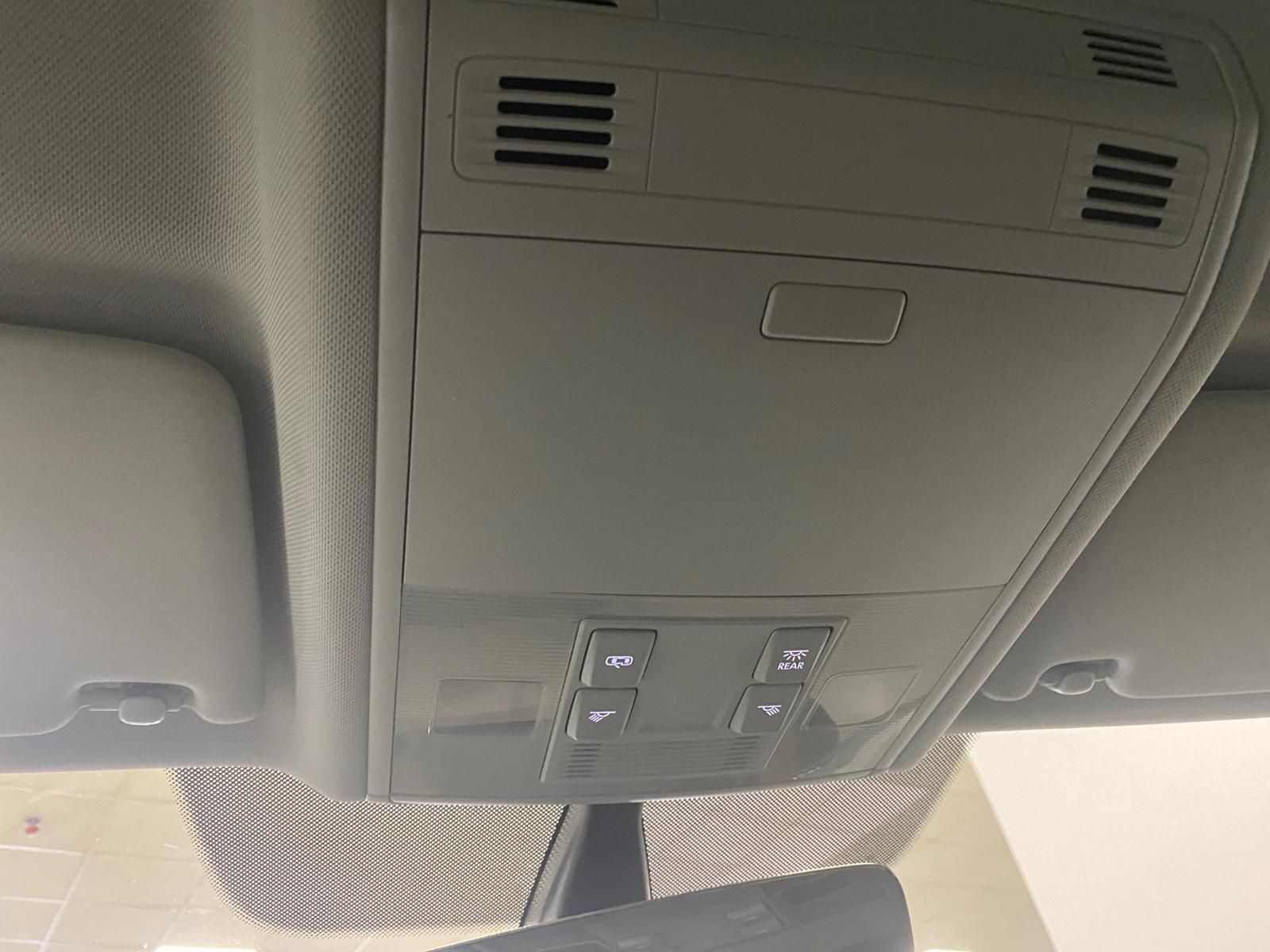 Fahrzeugabbildung Volkswagen Golf 2.0 TDI Allstar BMT KLIMA+NAVI+SITZHEIZ+PDC
