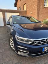 Volkswagen Passat 2.0 TDI R-LINE 140kW Highline Varian... - Volkswagen Passat: TDI 140
