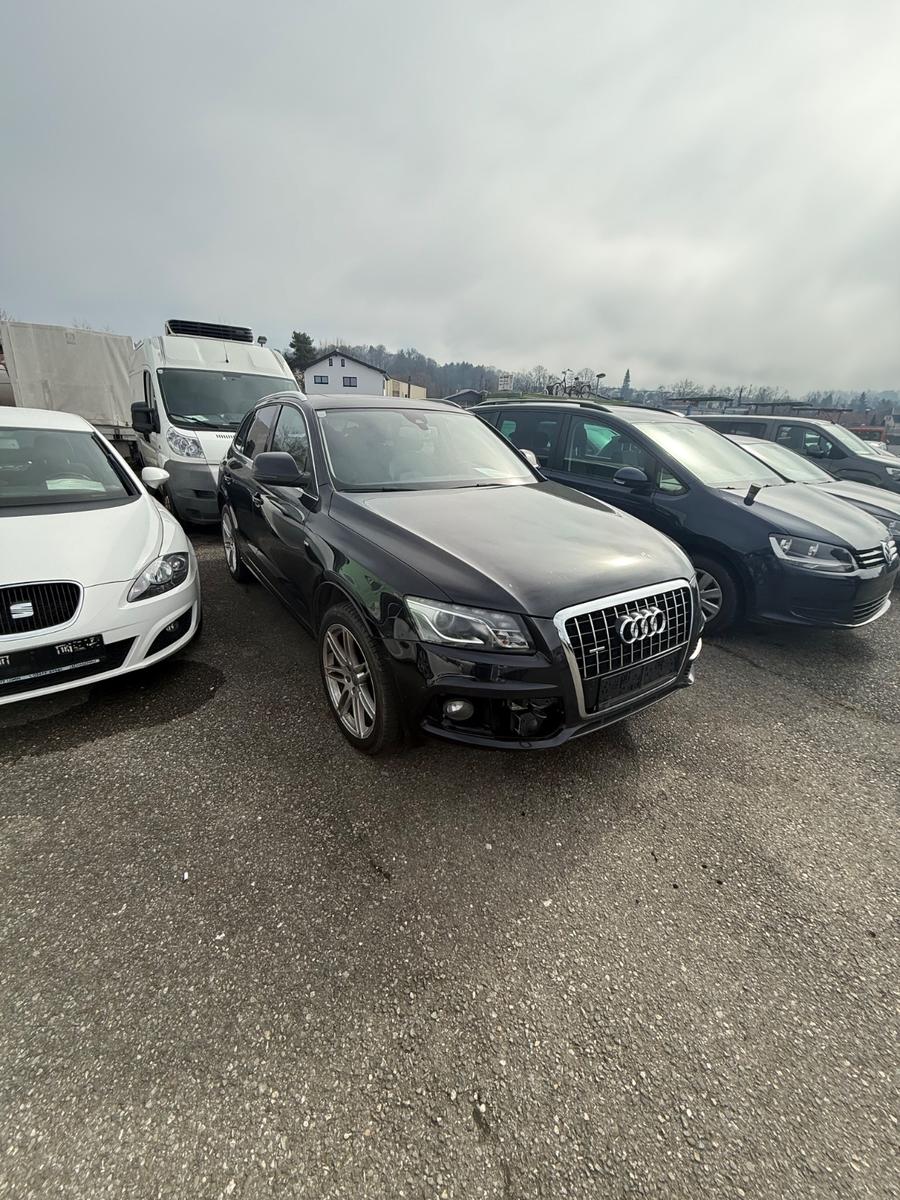 Audi Q5 3.2 FSI quattro