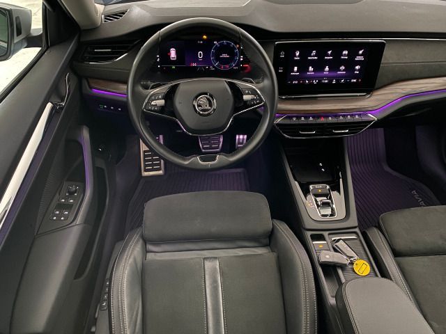 Octavia Combi Scout 2.0 TDI DSG 4x4 AHK+MATRIX