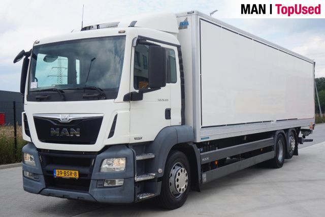 MAN TGS 26.320 6X2-2 LL / Koffer LBW