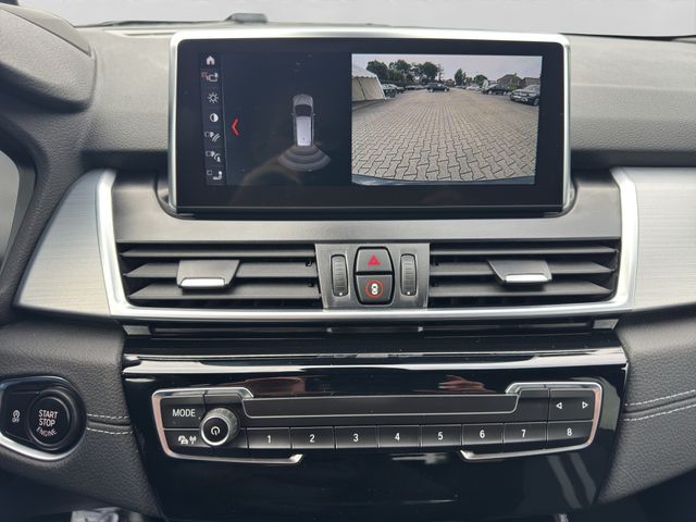 Fahrzeugabbildung BMW 218d Gran Tourer Sport Line LED+Cam+HUD+ACC+AHK