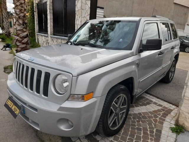 Jeep JEEP PATRIOT CON GANCIO TRAINO