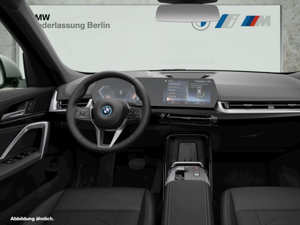 BMW iX1 xDrive30 Driv.Assist LiveCockpitProf LED foto 4