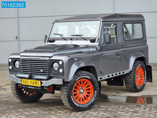 Land Rover Defender 2.2 Bowler Rally Intrax suspension Roll