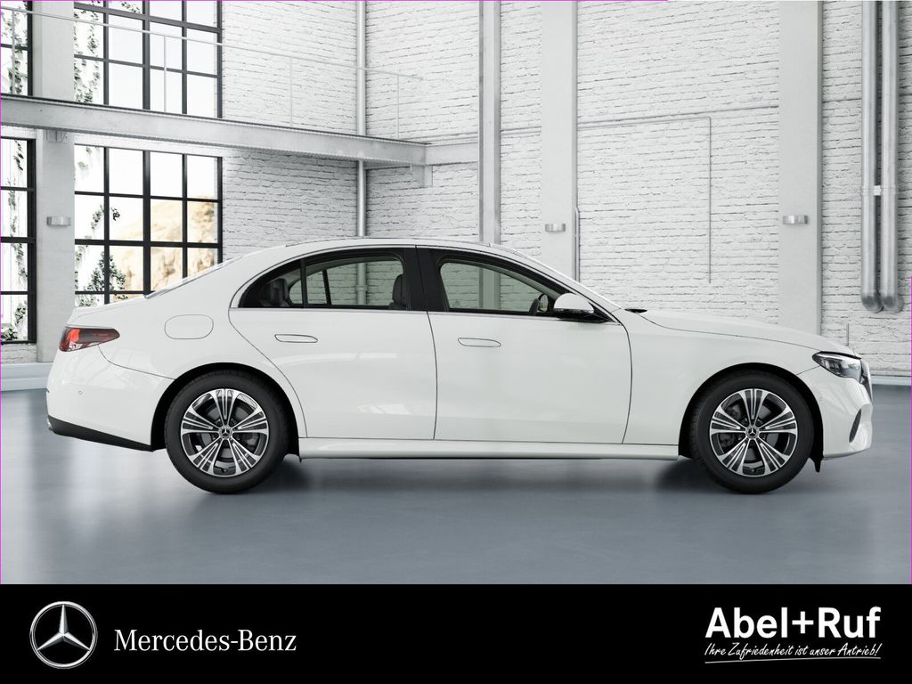 MERCEDES-BENZ E-Class 2026