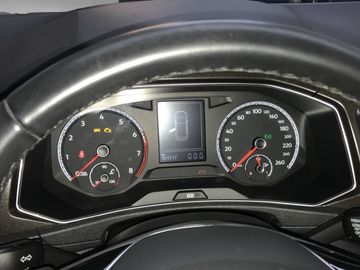 Volkswagen T-Roc 1.5 TSI DSG SHZ ACC LED NAVI PANO ALU