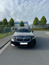 BMW 520d A - G60 - 01/24 - 27.370km - M-Sportpaket  - BMW 5 Series: G60