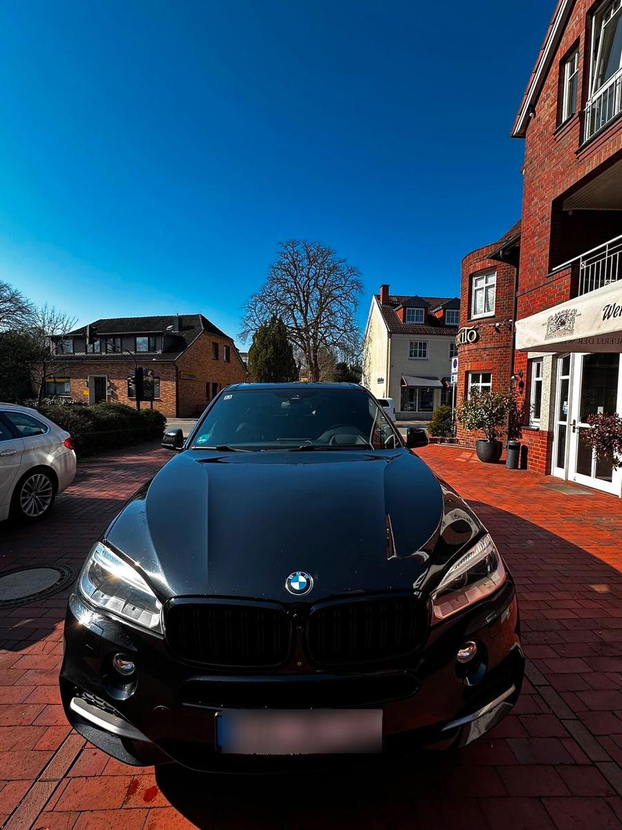 BMW X5 M50