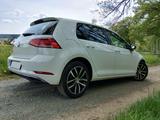 Volkswagen Golf VII, LED, Navi, 8fach Alu, 1. Hand, TÜV neu