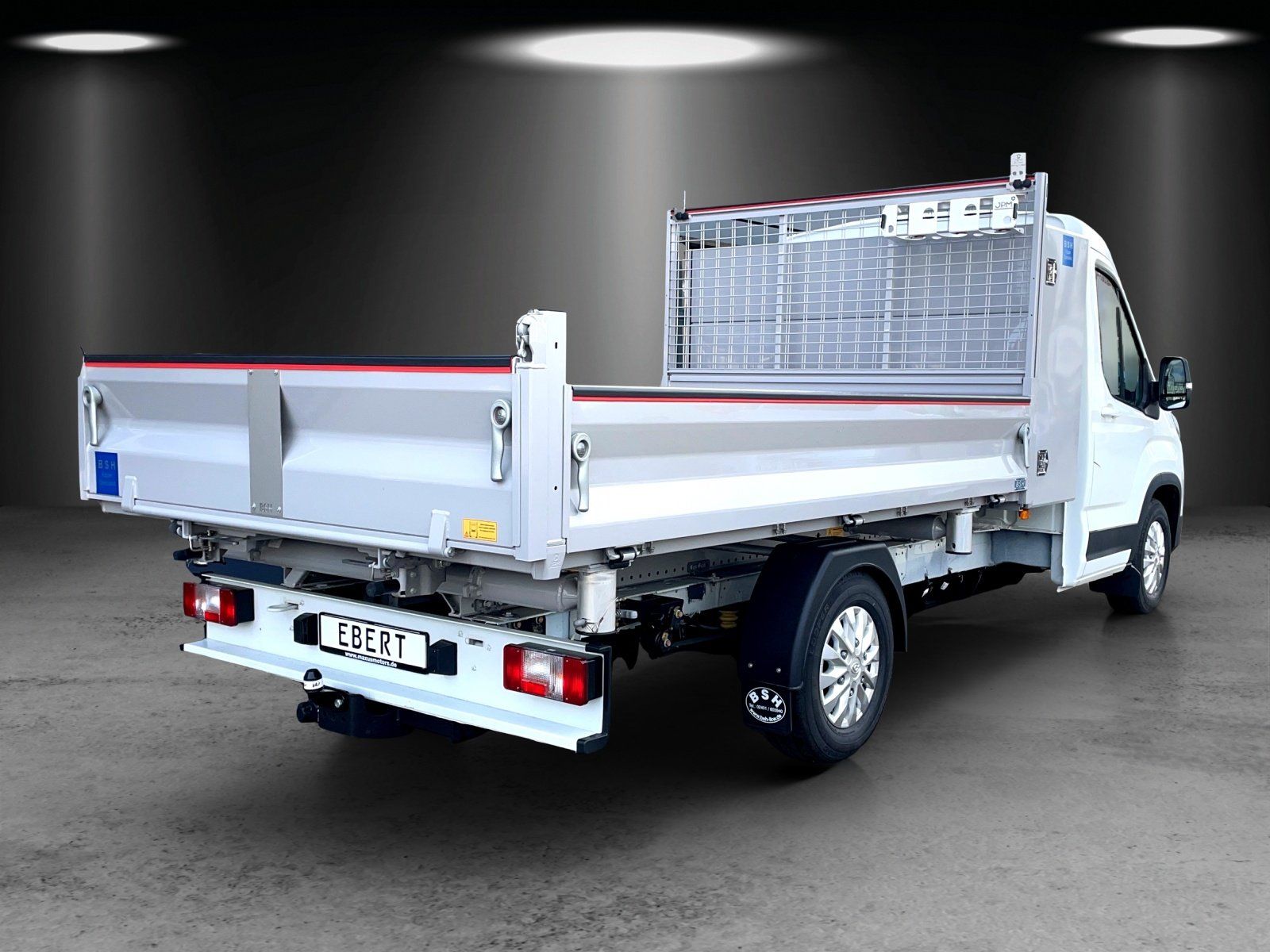 Fahrzeugabbildung Maxus Maxus eDeliver9 65 kWh Dreiseitenkipper Sonderpr
