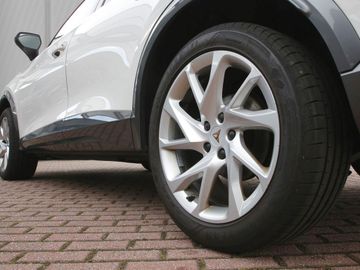 Cupra Formentor - 4
