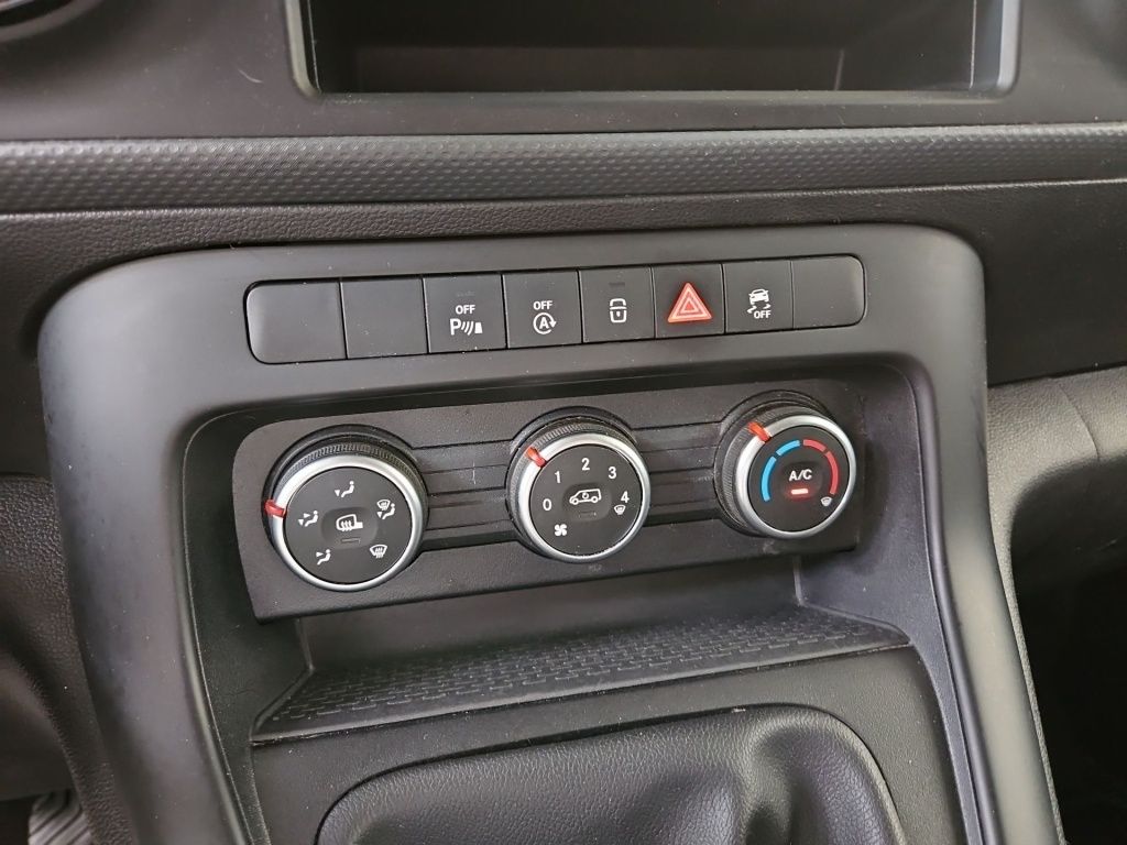 Fahrzeugabbildung Mercedes-Benz Citan 108 CDI Kasten Standard Klima PTS hinten