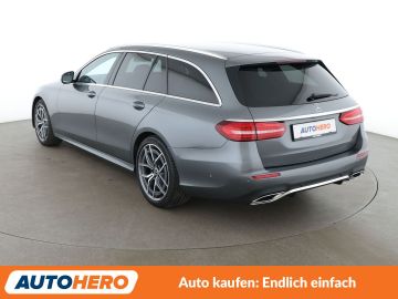 Mercedes E 200 - 4