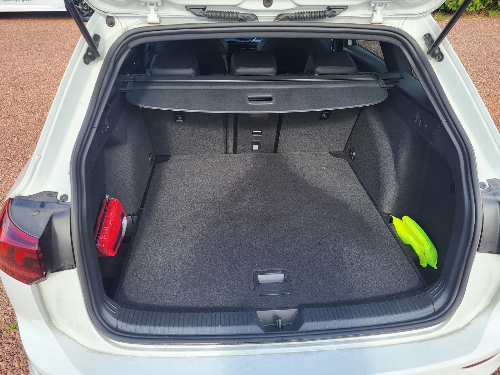 Volkswagen Golf Variant 1.5 TSI R-Line ACC Winter LED App, миниатюра 16