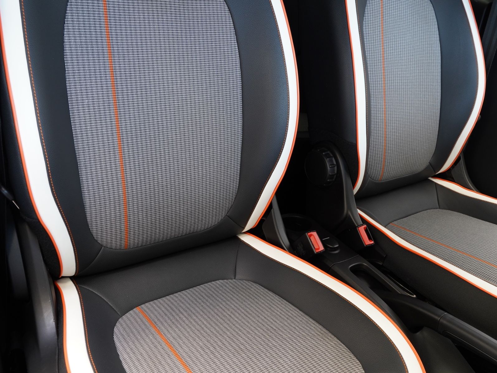 Fahrzeugabbildung Renault Twingo Vibes Electric