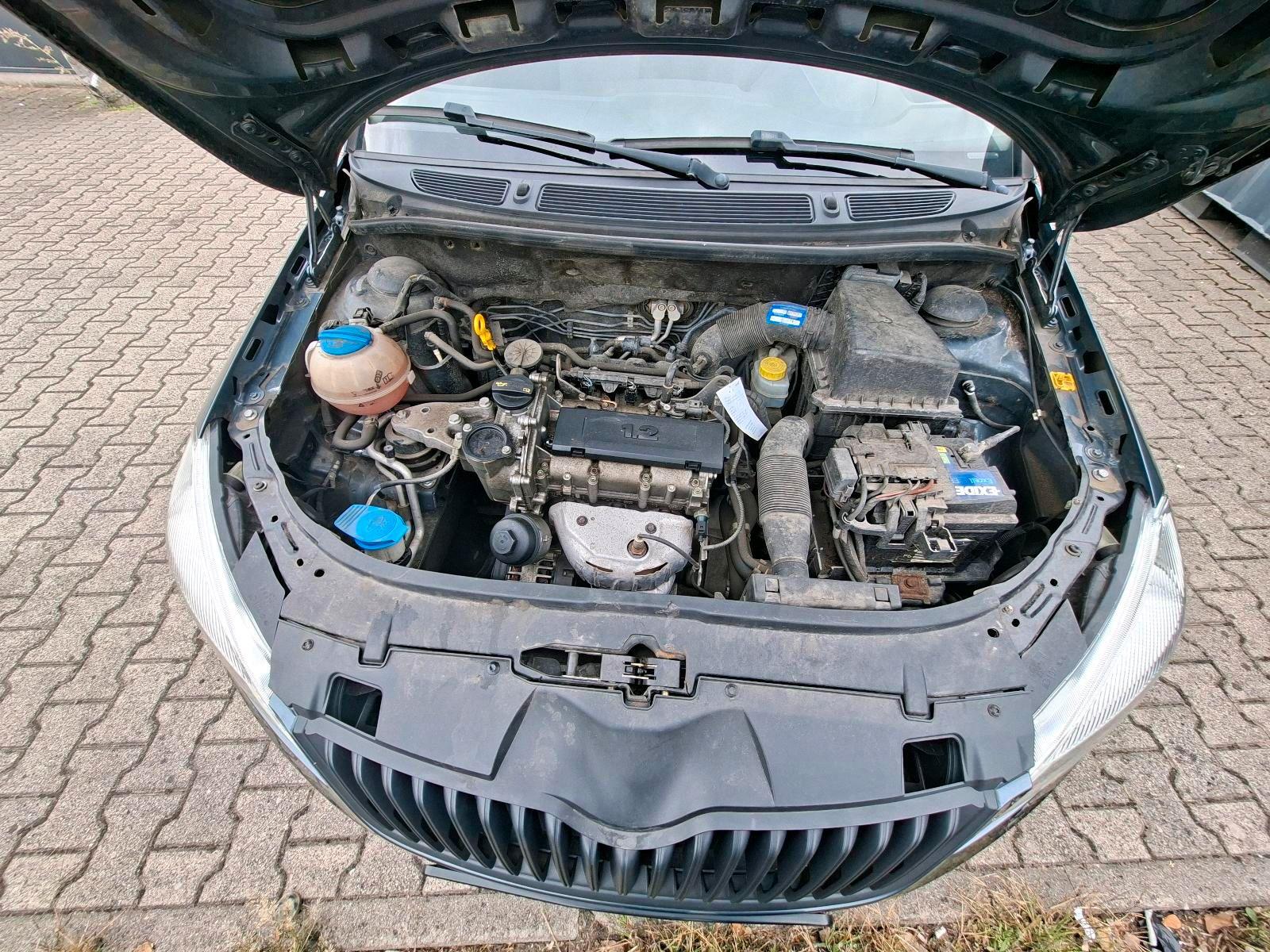 Skoda Fabia 2014 — photo 8