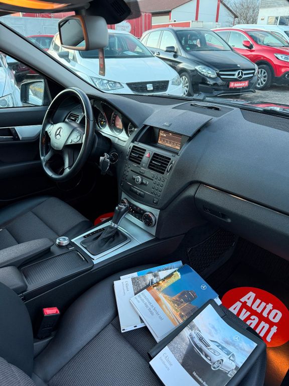Mercedes-Benz C 180 - Bild 16