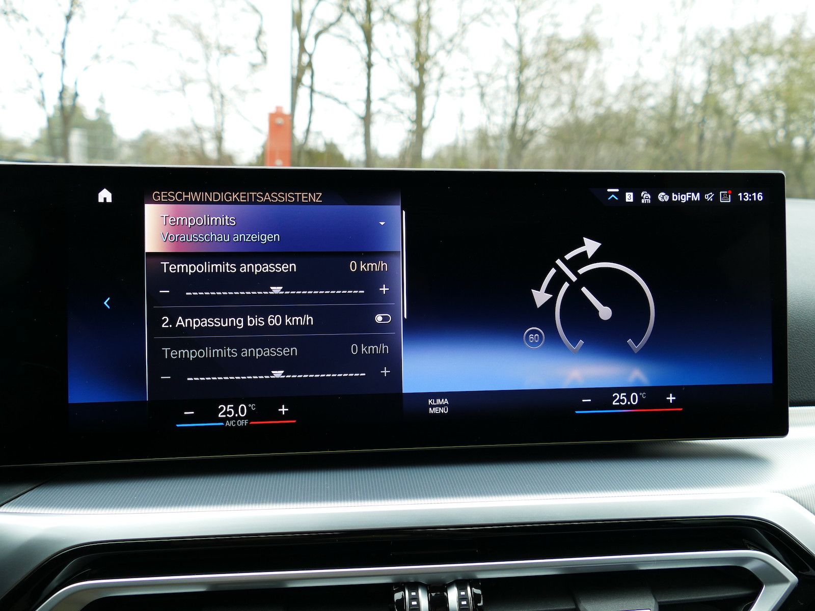 BMW 318i Touring Sport+ M Shadow Sound Driving SAG foto 11