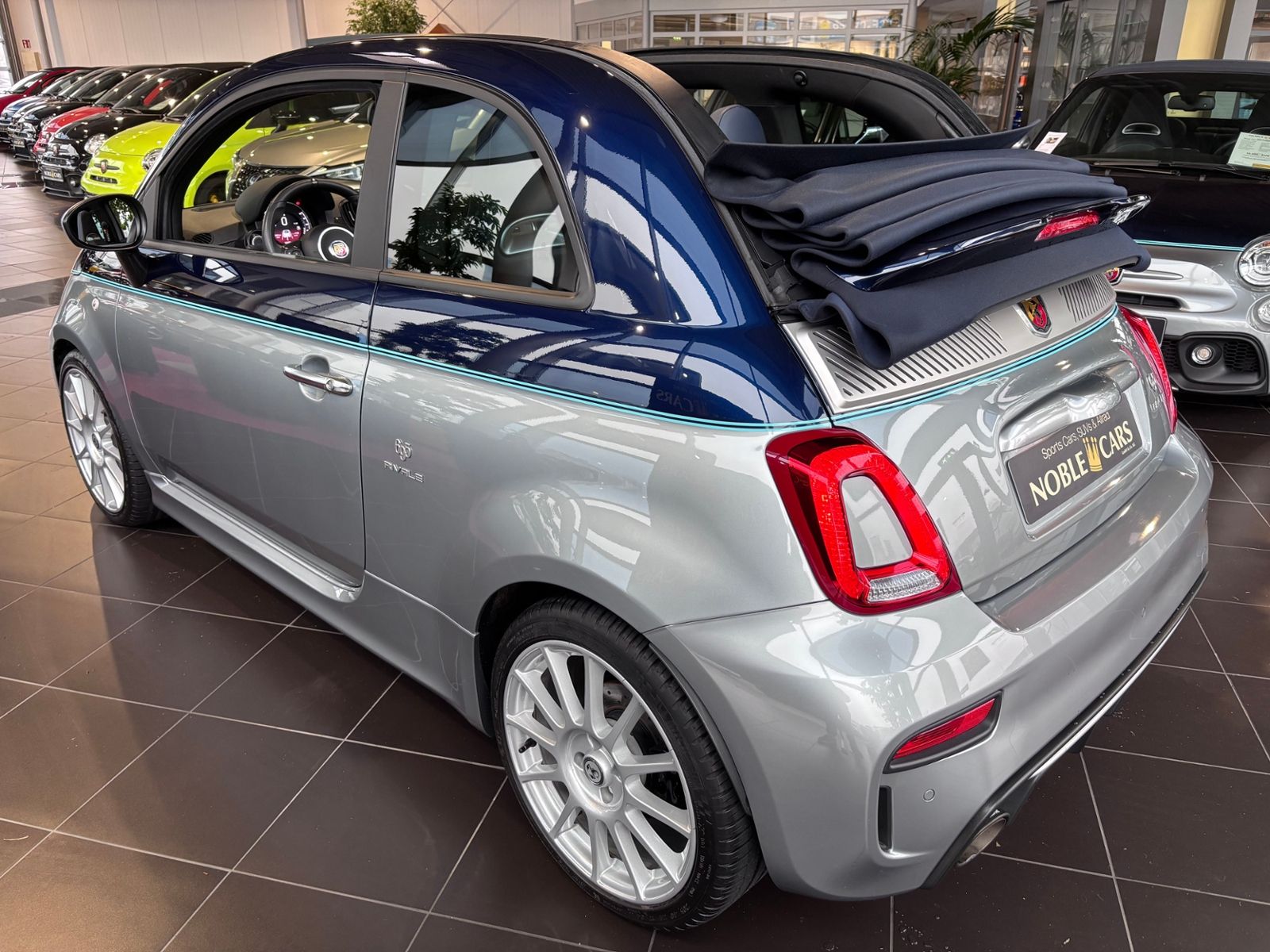 Fahrzeugabbildung Abarth 695C  Rivale  XENON LEDER ALU