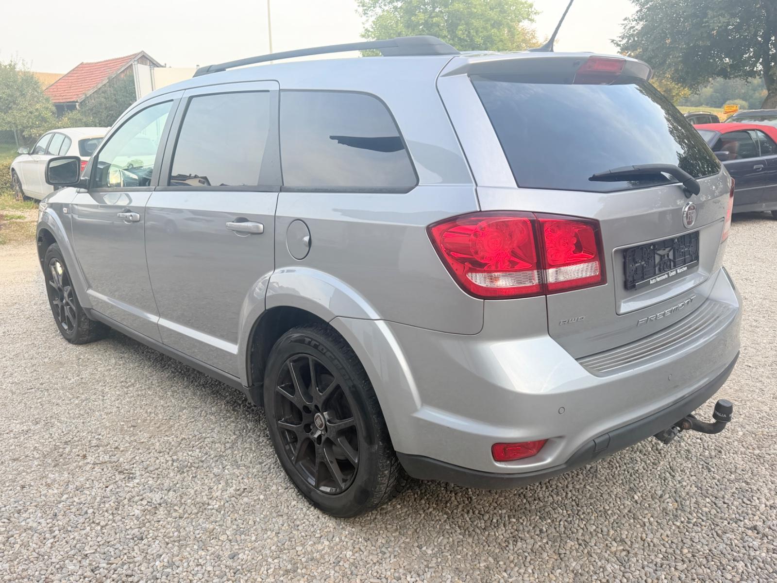FIAT FREEMONT 2.0 MULTIJET 170CH BLACK CODE 4X4 7 PLACES