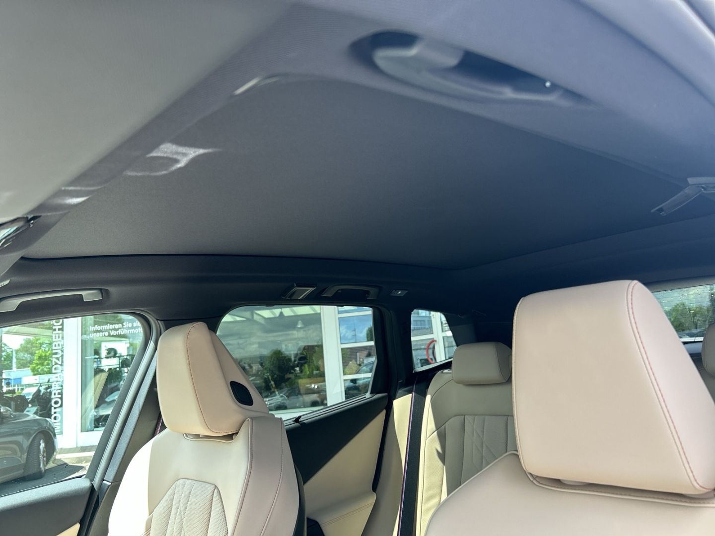 Fahrzeugabbildung BMW X3 M50 xDrive 21'' AHK Panorama-Glasdach Harman/