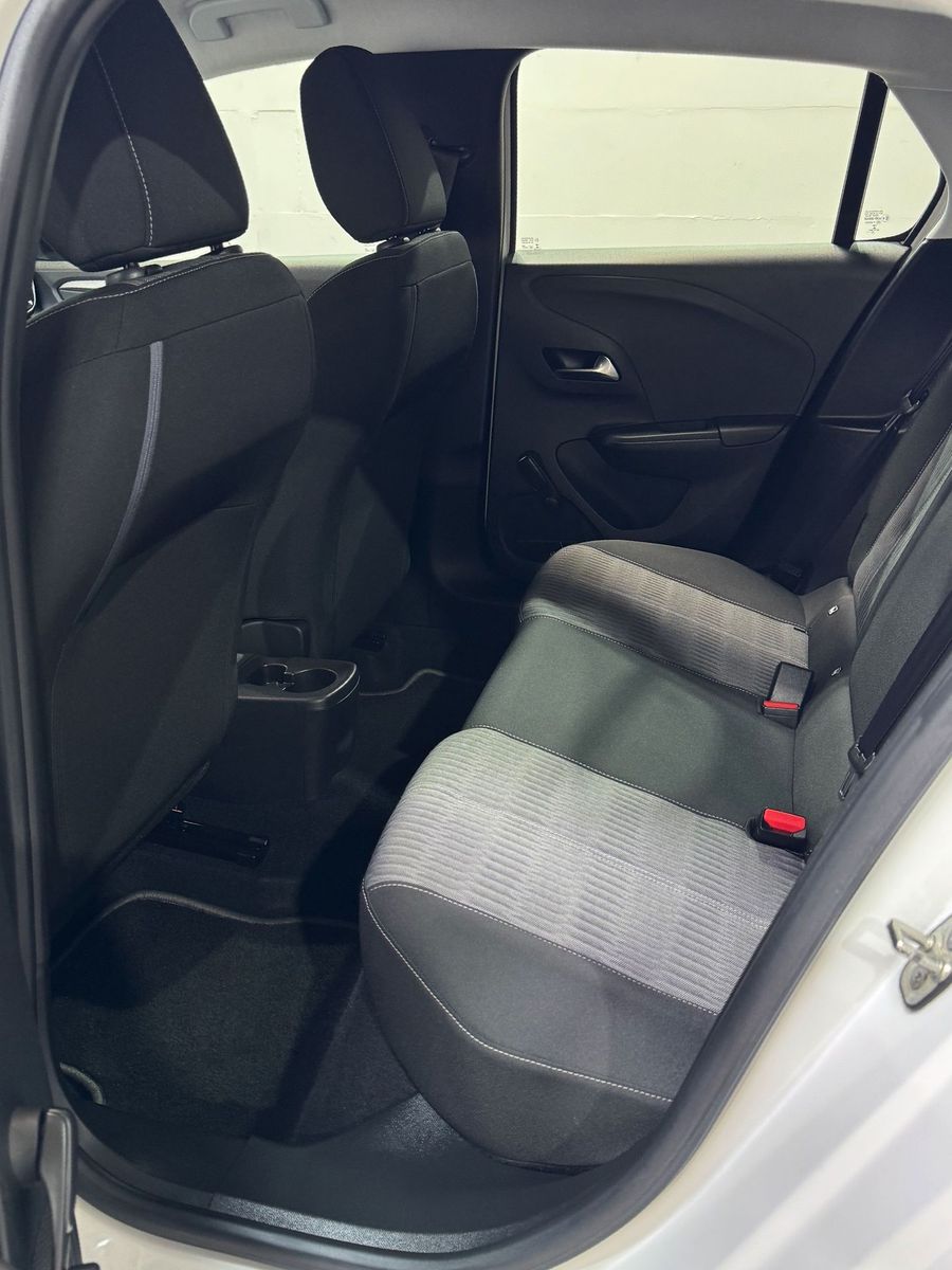 Fahrzeugabbildung Opel Corsa Edition#PDC#Temp#Lekradh.#Spur#SHZ