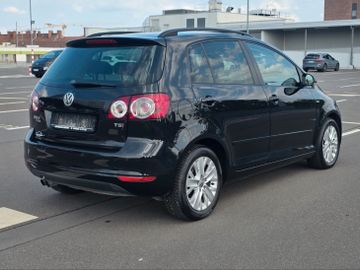 Volkswagen Golf - 5