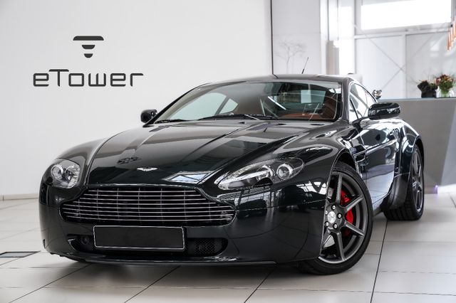 Aston Martin V8 Vantage OO7