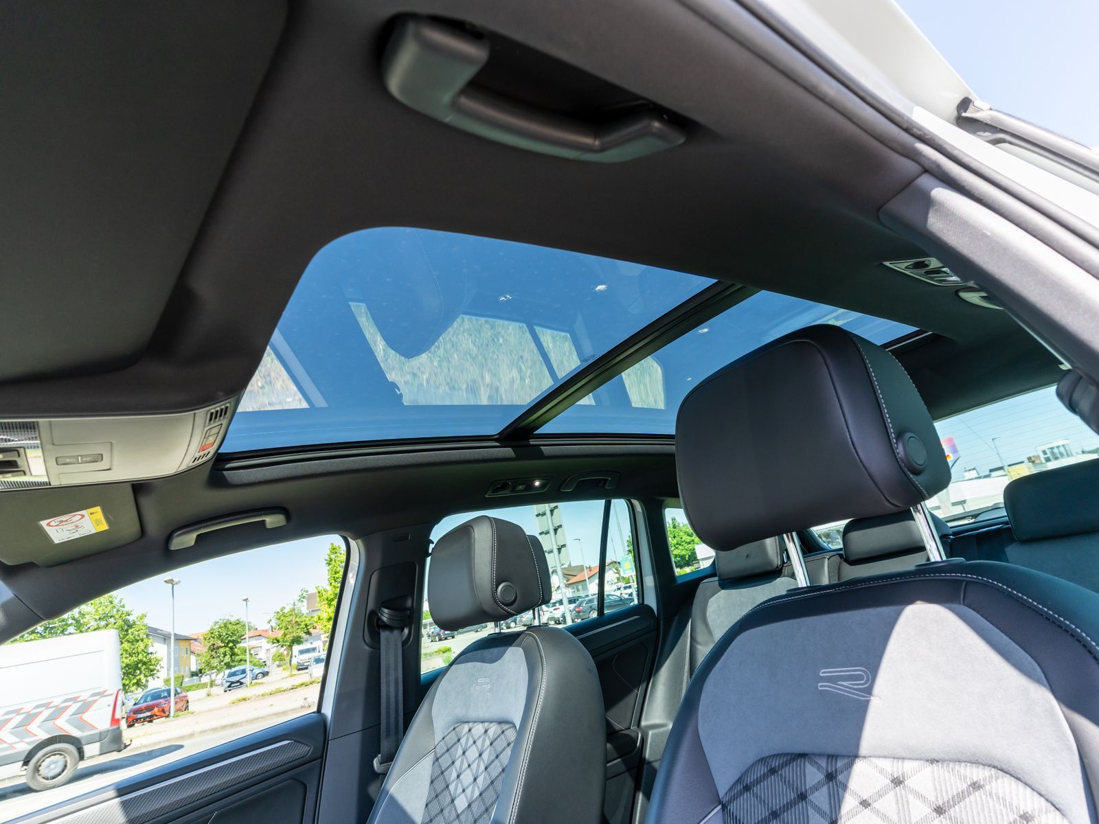 Volkswagen Tiguan - Bild 13