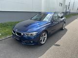 BMW 330 i Sport Line*NAV*HUD*LED*ACC*KEY*KAM*H&K*AHK - BMW 330 Gebrauchtwagen in Stuttgart