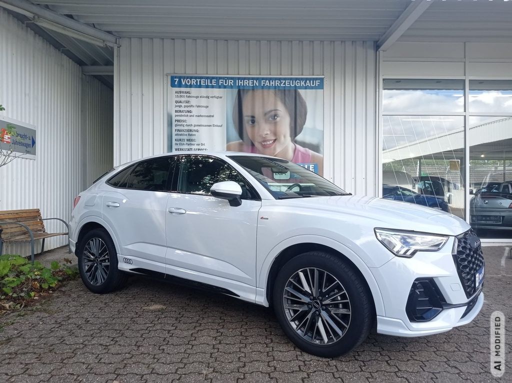 Image of Audi Q3