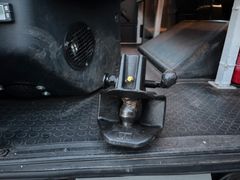 Fahrzeugabbildung Iveco Eurocargo ML 90E18D,Doka,7-Sitze,Koffer,76000KM