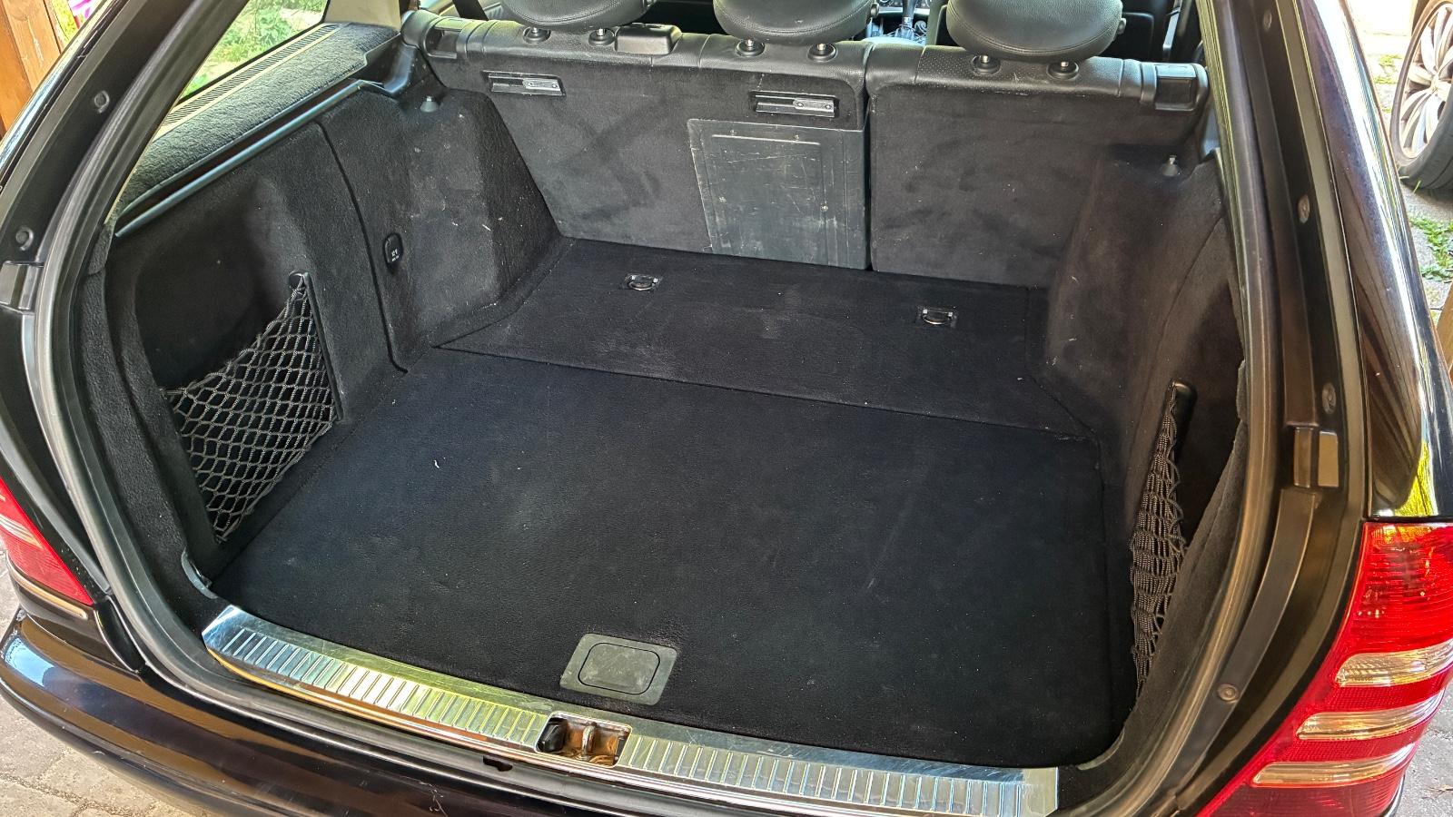 Mercedes-Benz C320 2005 — photo 5