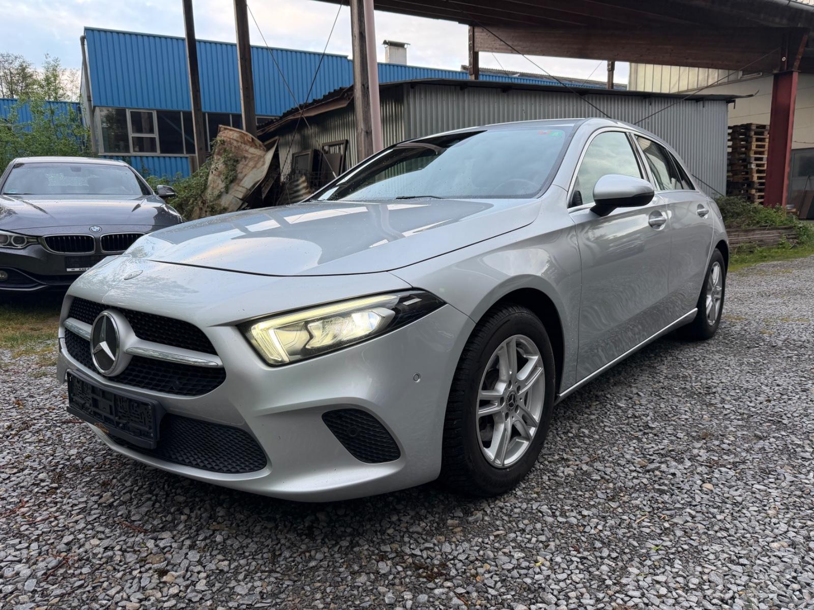 Mercedes-Benz A200 Progressive Automat/LED/Navi./Sitzh./MBUX