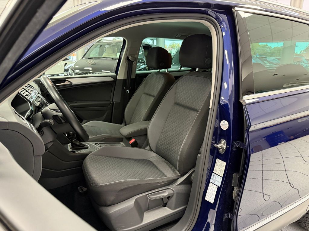Volkswagen Tiguan 1.4 TSI Comfortline*LED*AID*ACC*TOTW*AHK*