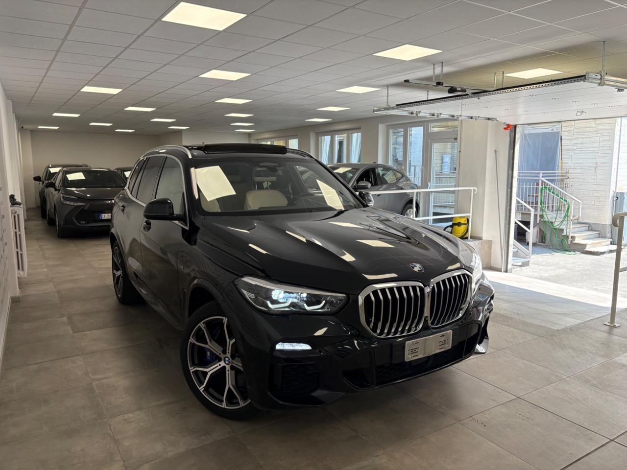 BMW X5 xDrive40d 48V MHEV Msport FULL LED imagem 3