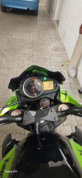 Kawasaki z750r  - gepflegt unfallfrei nur 14600km, 2hand  - KAWASAKI 750 H2