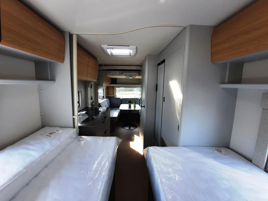 Fahrzeugabbildung Bürstner B66 Plus 520 TL Verfüg./Sparen Sie 4.630,- €