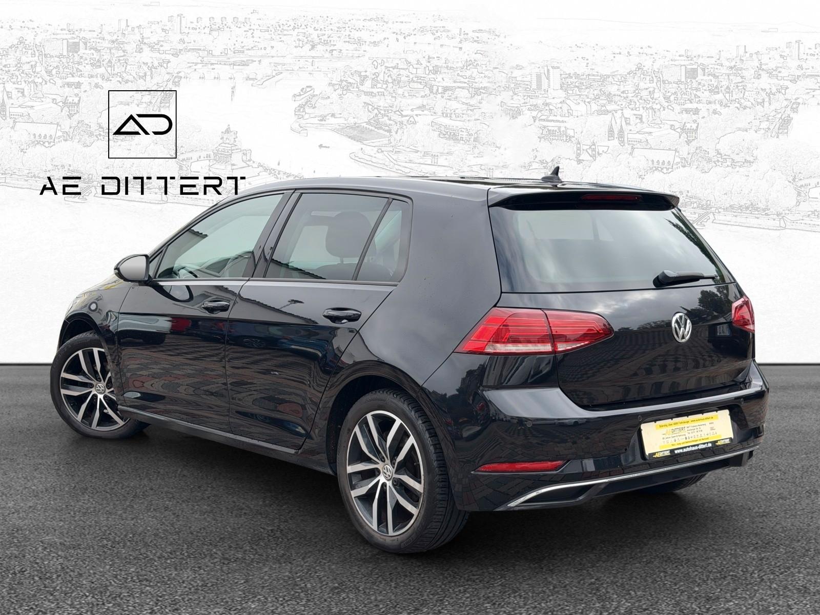 Volkswagen Golf VII Lim+Kamera+Carplay+AHK+