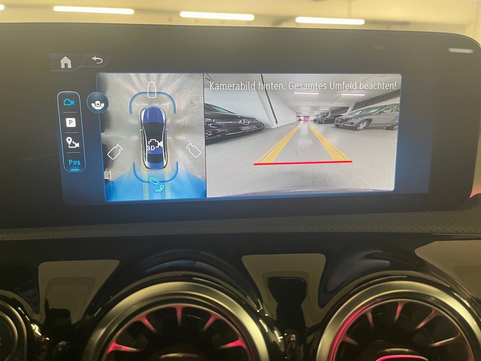 Fahrzeugabbildung Mercedes-Benz CLA 35 AMG 4M +*Pano*HUD*MuBeam*Distro*AHK*360°*