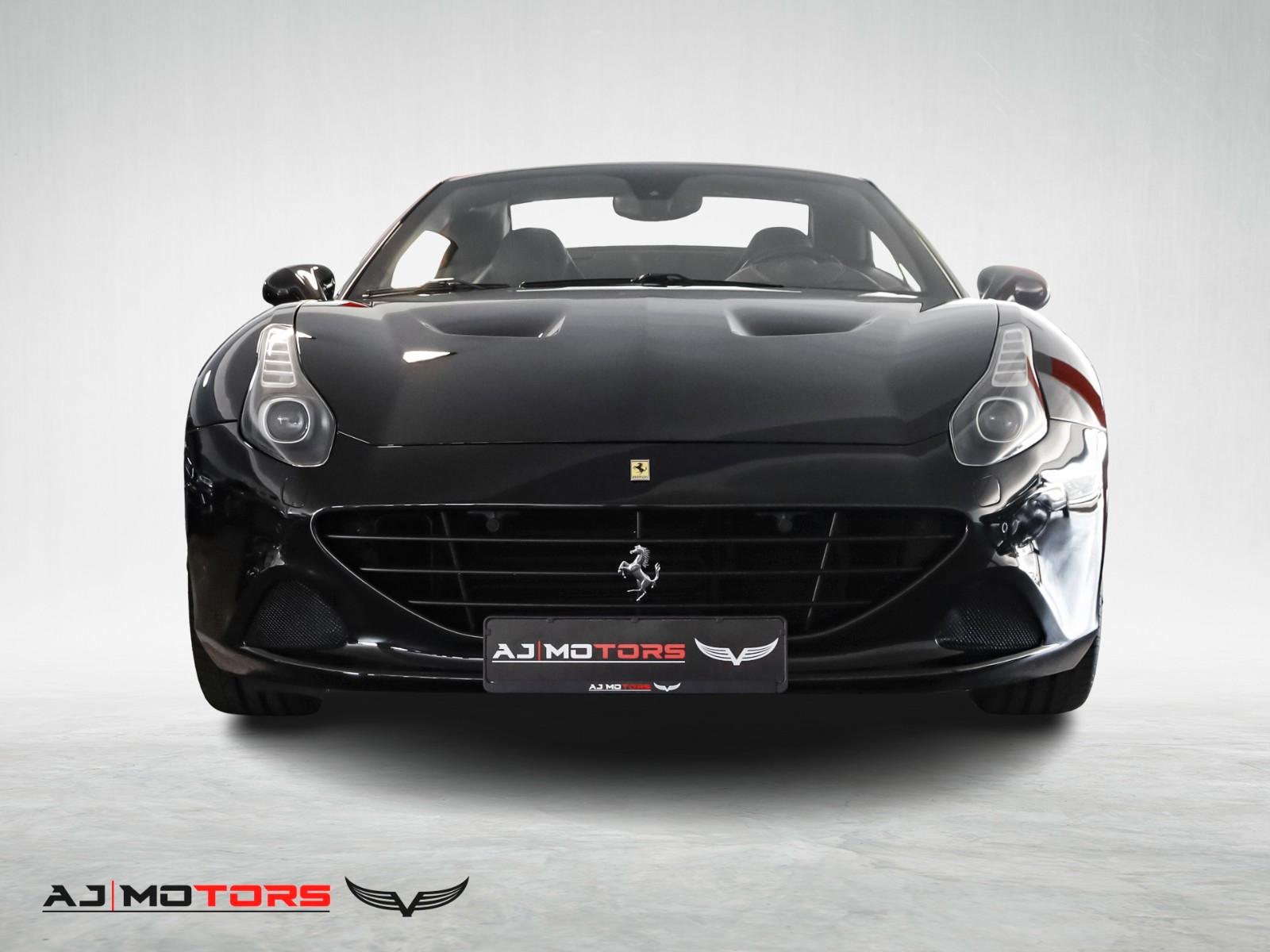 FERRARI CALIFORNIA T