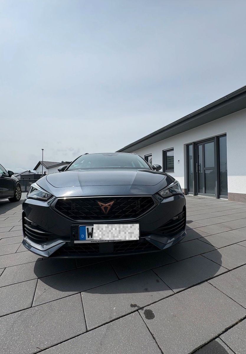 CUPRA Leon