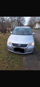 Volkswagen Touran United - Volkswagen Touran aus 2009: United