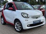Smart ForTwo*PANORAMA*90PS*KAMERA*NAVI*1.HAND* - Smart mit Panoramadach